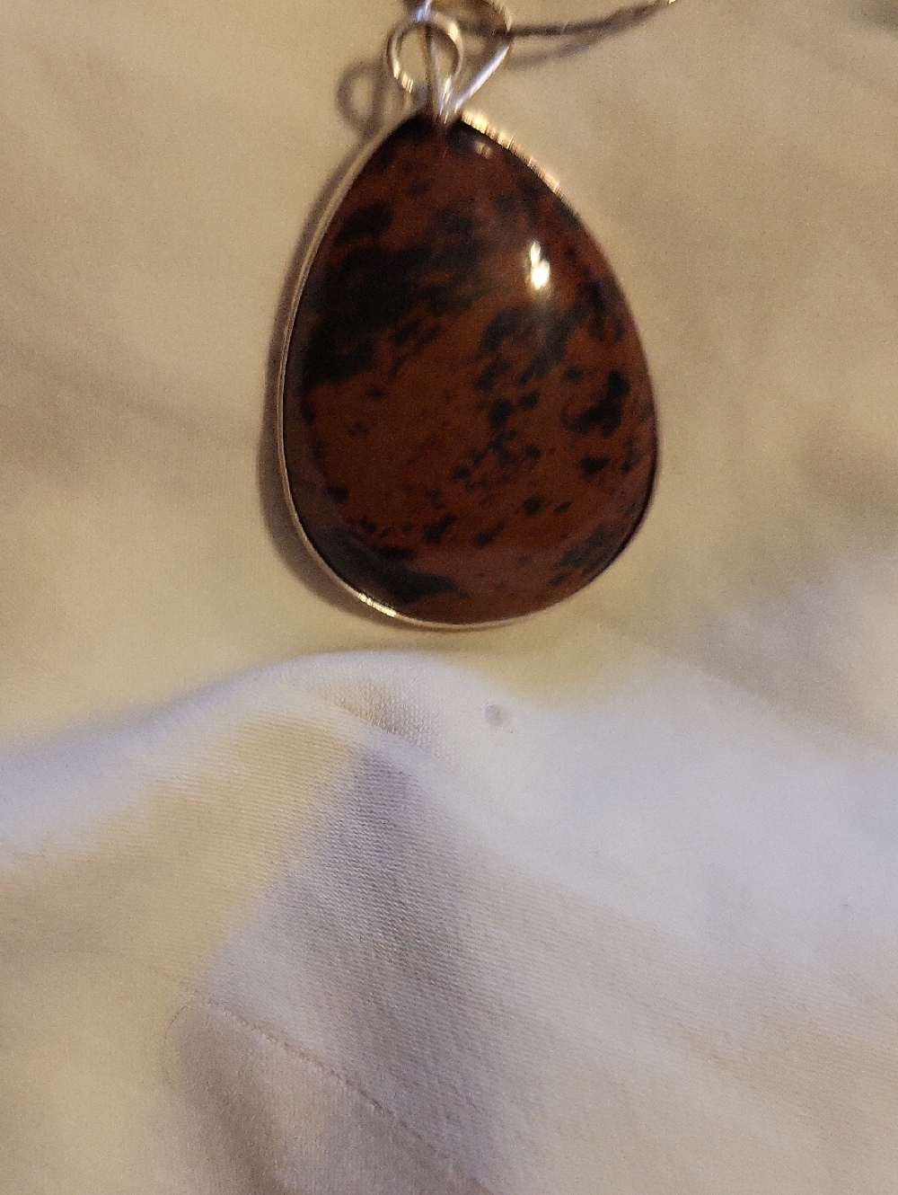Source Unknown Brown and Black Teardrop Stone Pendant Necklace
